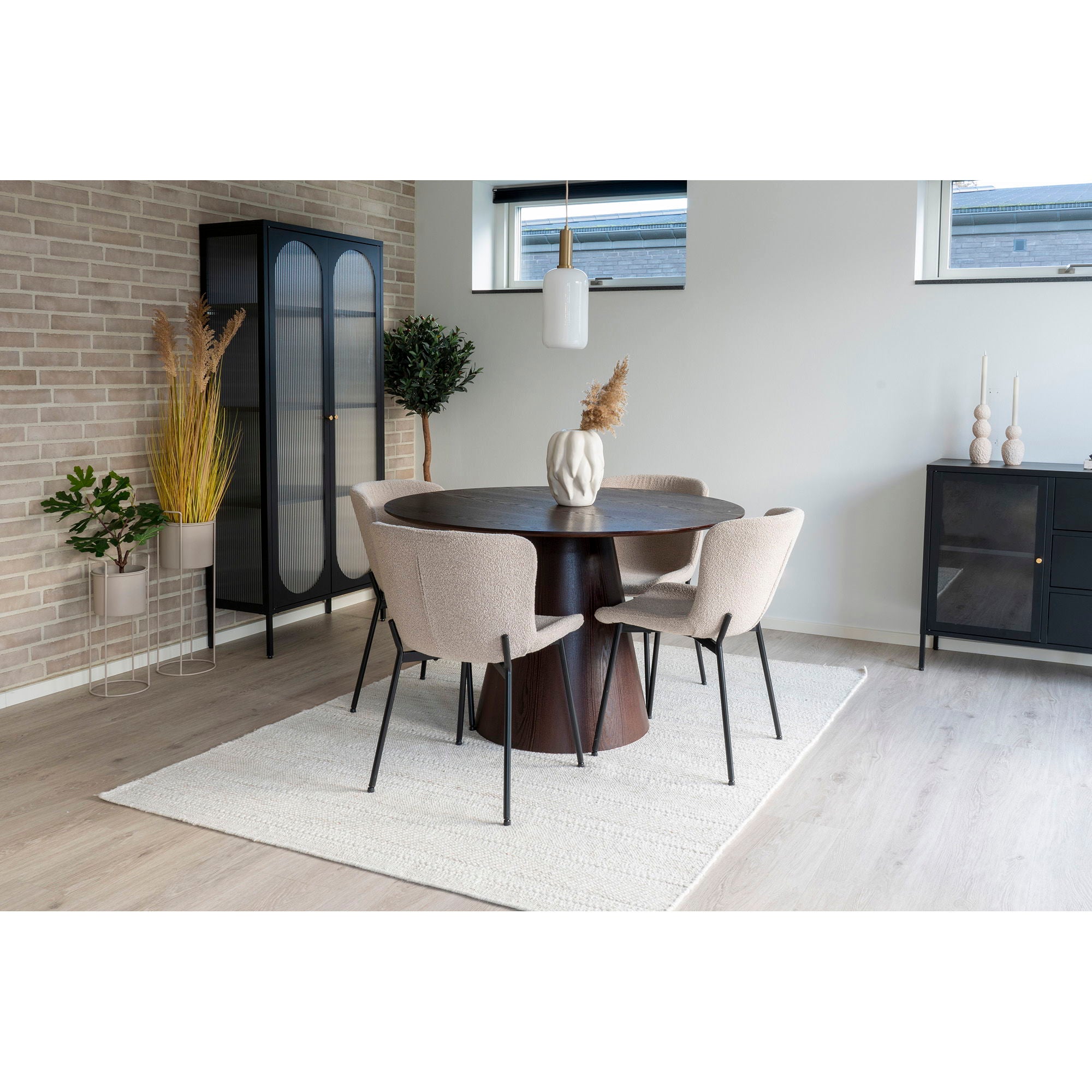 Bolton – Runder Esstisch mit Walnussfurnier, Ø120×75 cm